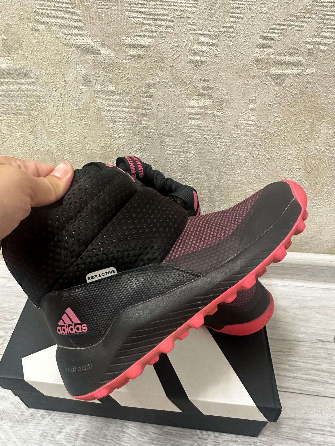 Adidas Зимние ботинки adidas для девочек — фото 2