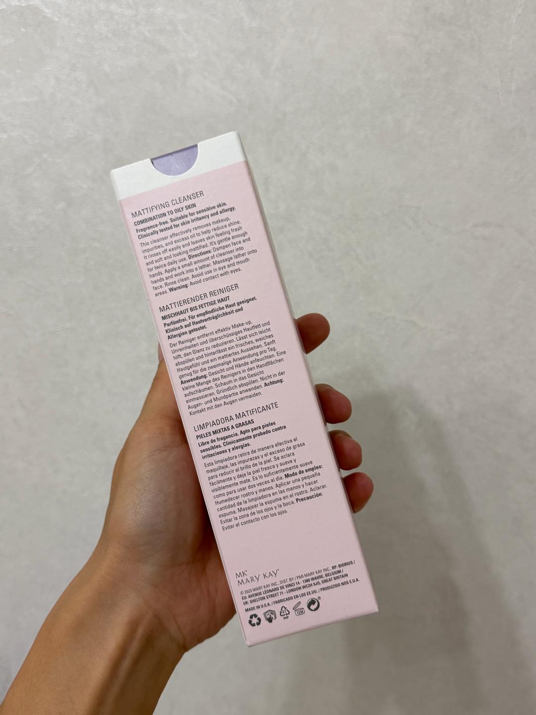 Mary Kay Mary Kay Mattifying Cleanser для лица — фото 2