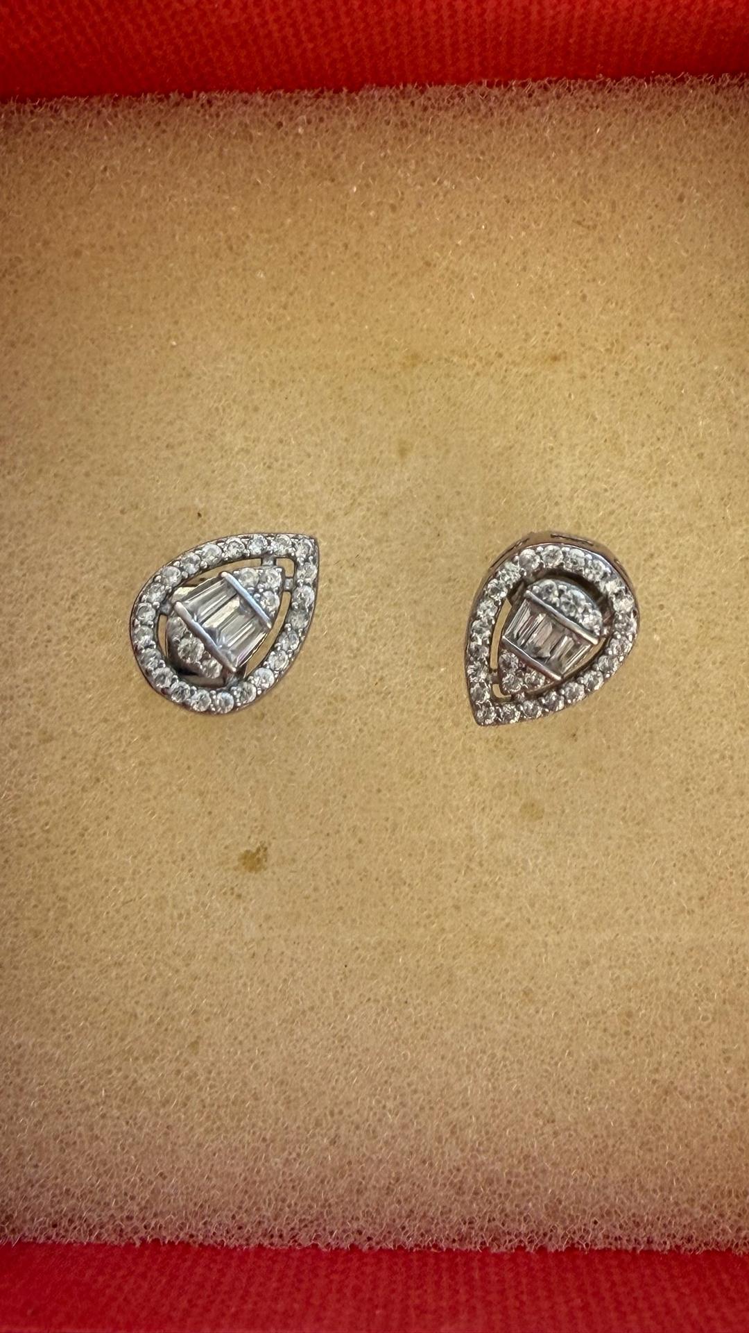 Серебро Продам серьги из серебра — фото 2