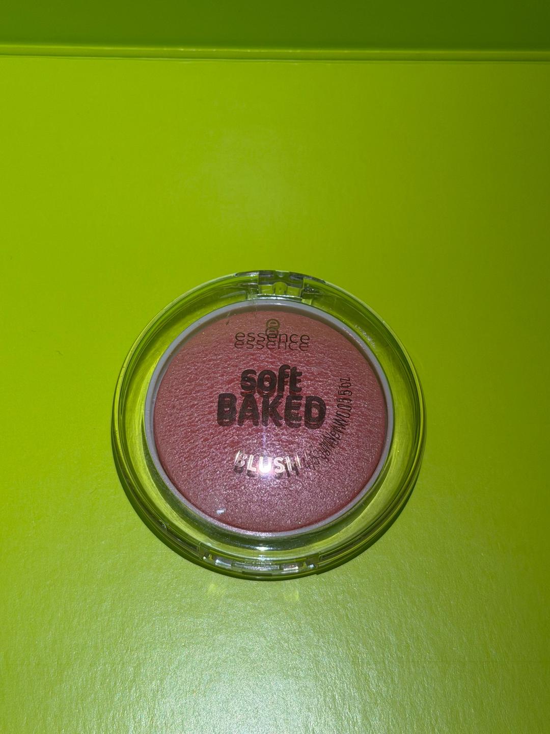Essence Запеченные румяна essence soft baked blush — фото 2
