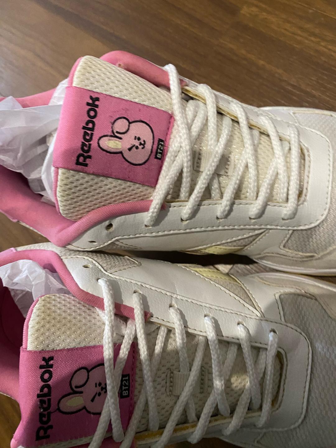 Reebok Кроссовки Reebok x BT21 — фото 2