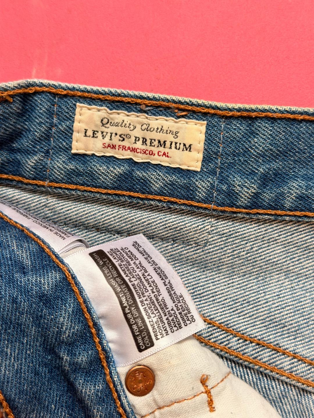 Levi's Женские джинсовые шорты Levi's — фото 2