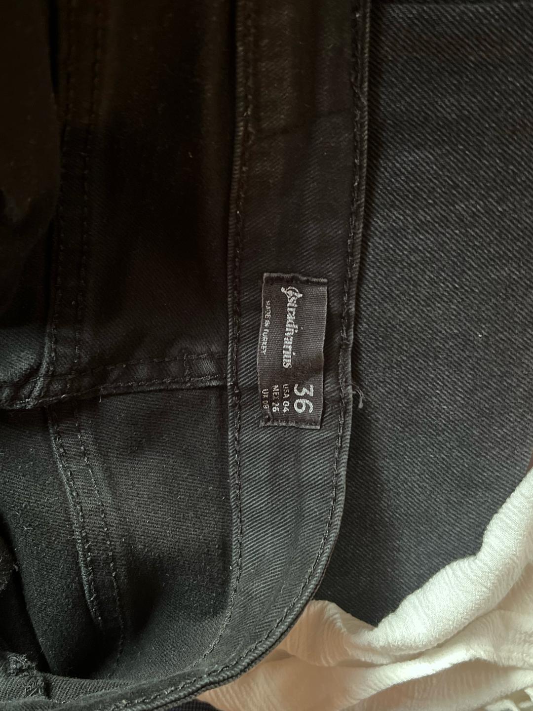 Stradivarius Свитер и джинсы — фото 2