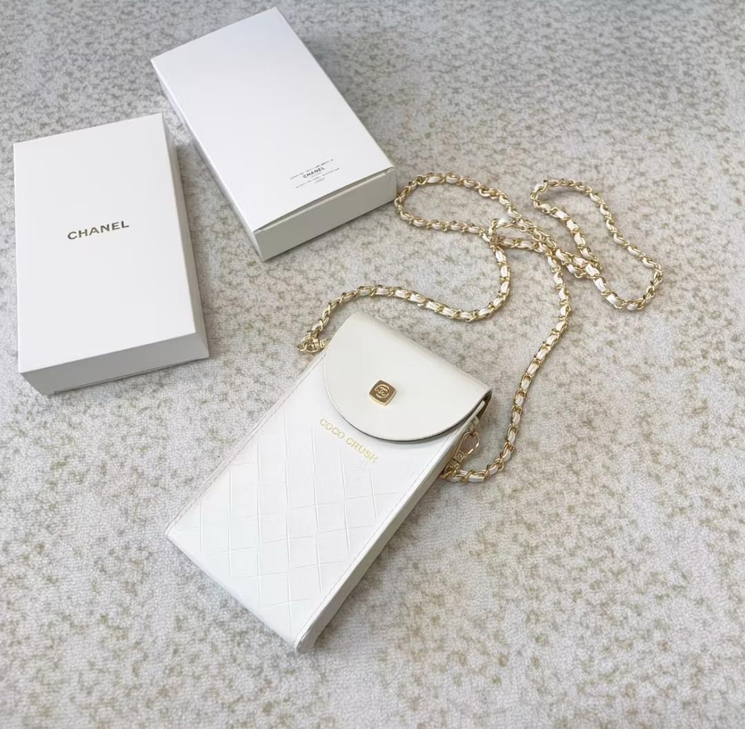 Chanel Мини-сумка Chanel Coco Crush для телефона — фото 2