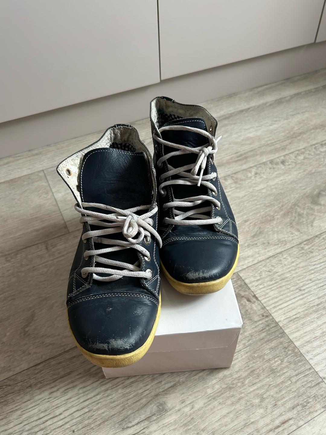 Dolce & Gabbana Dolce & Gabbana D&G Vintage High Top Sneakers | Оригинал | 39 — фото 2