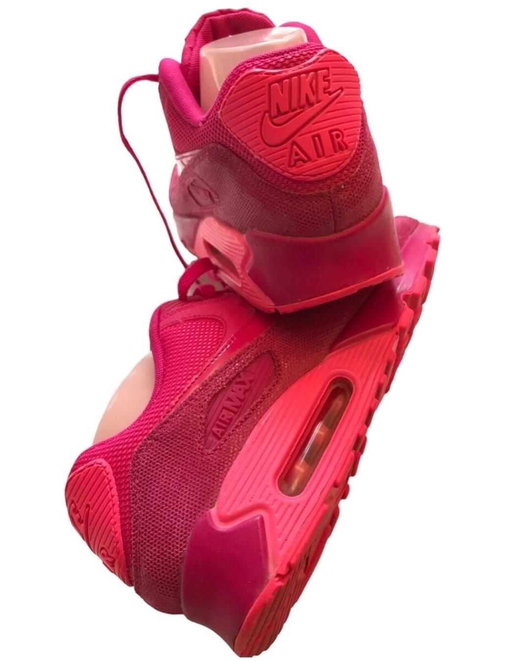 Nike Nike Air Max 90 (Fireberry) идеальный выбор для тех, кто ценит стиль и комфорт — фото 2