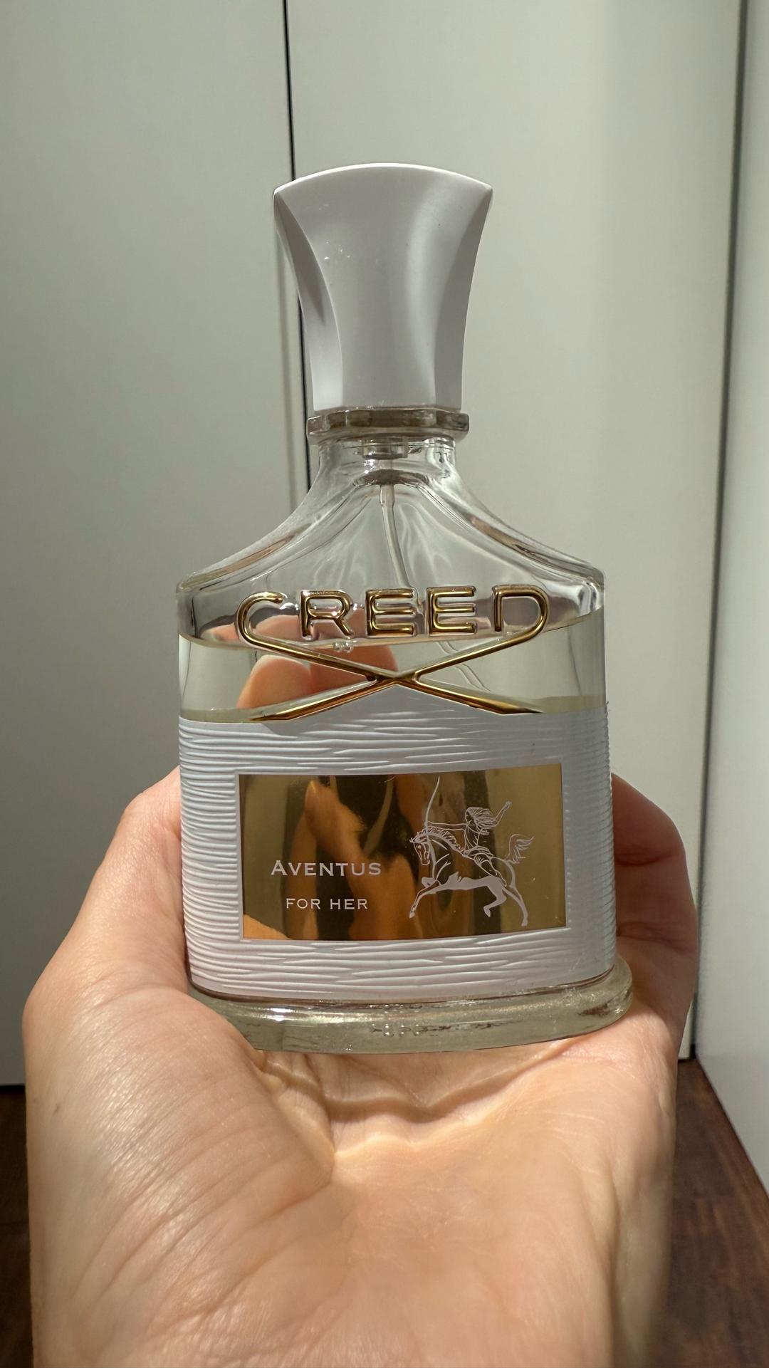 Creed Женская парфюмерная вода Creed Aventus for Her — фото 2