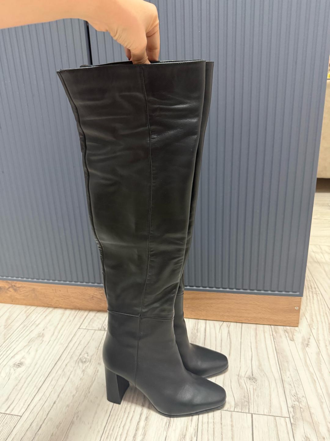 Zara Женские кожаные ботфорты — фото 2