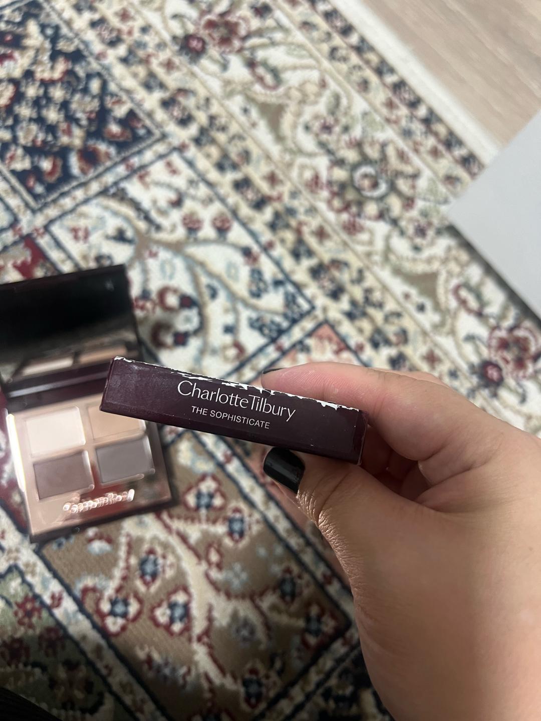 Charlotte Tilbury Палетка теней Charlotte Tilbury Luxury Palette The Sophisticate — фото 2