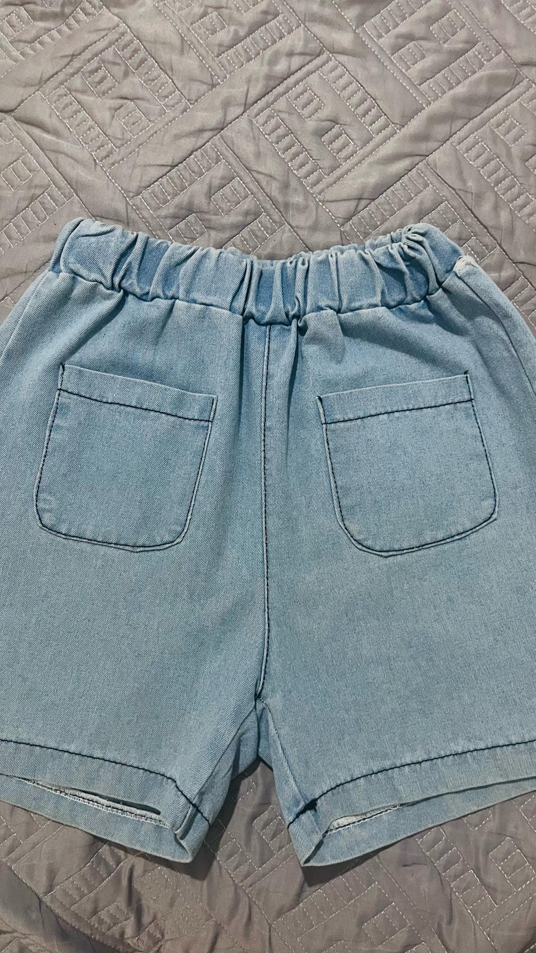 LC Waikiki костюм из голубой джинсы (рубашка и шорты) — фото 2
