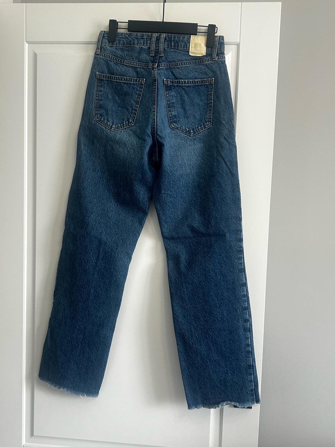 Zara Тонкие джинсы — фото 2