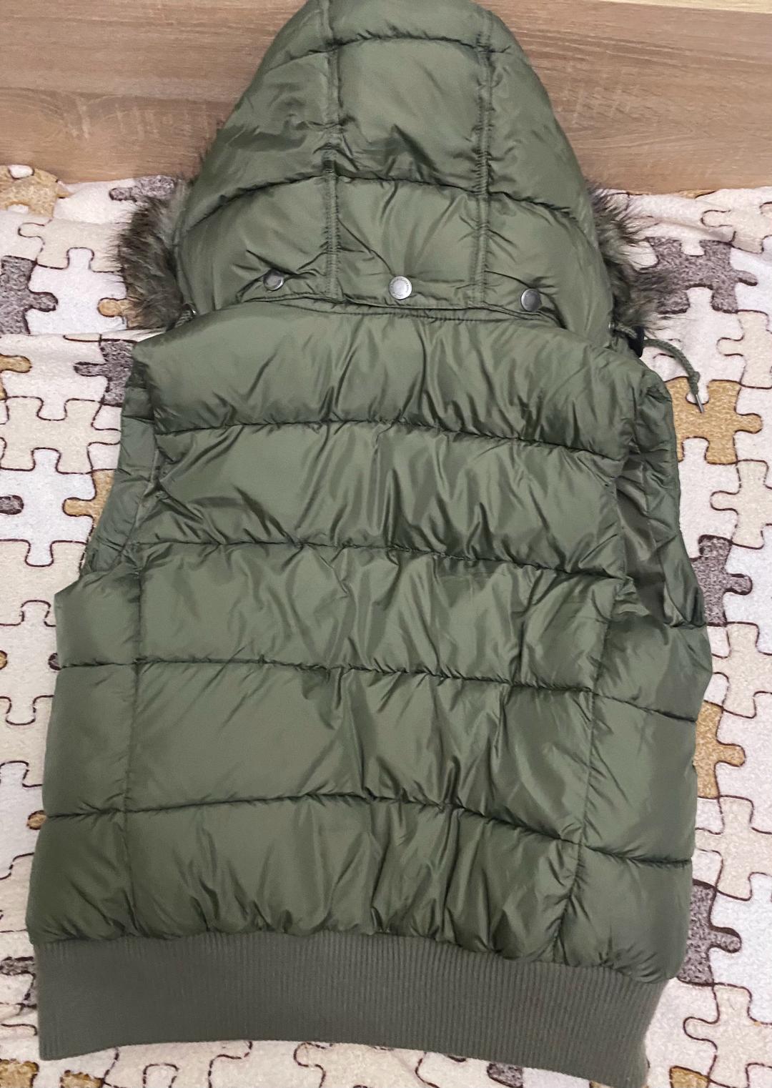 H&M Жилетка с мехом — фото 2