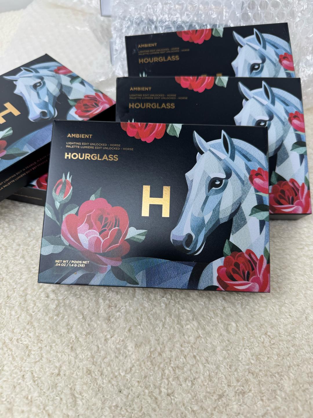 Hourglass Палетка для лица Hourglass Ambient Lighting Edit Unlocked Horse — фото 2