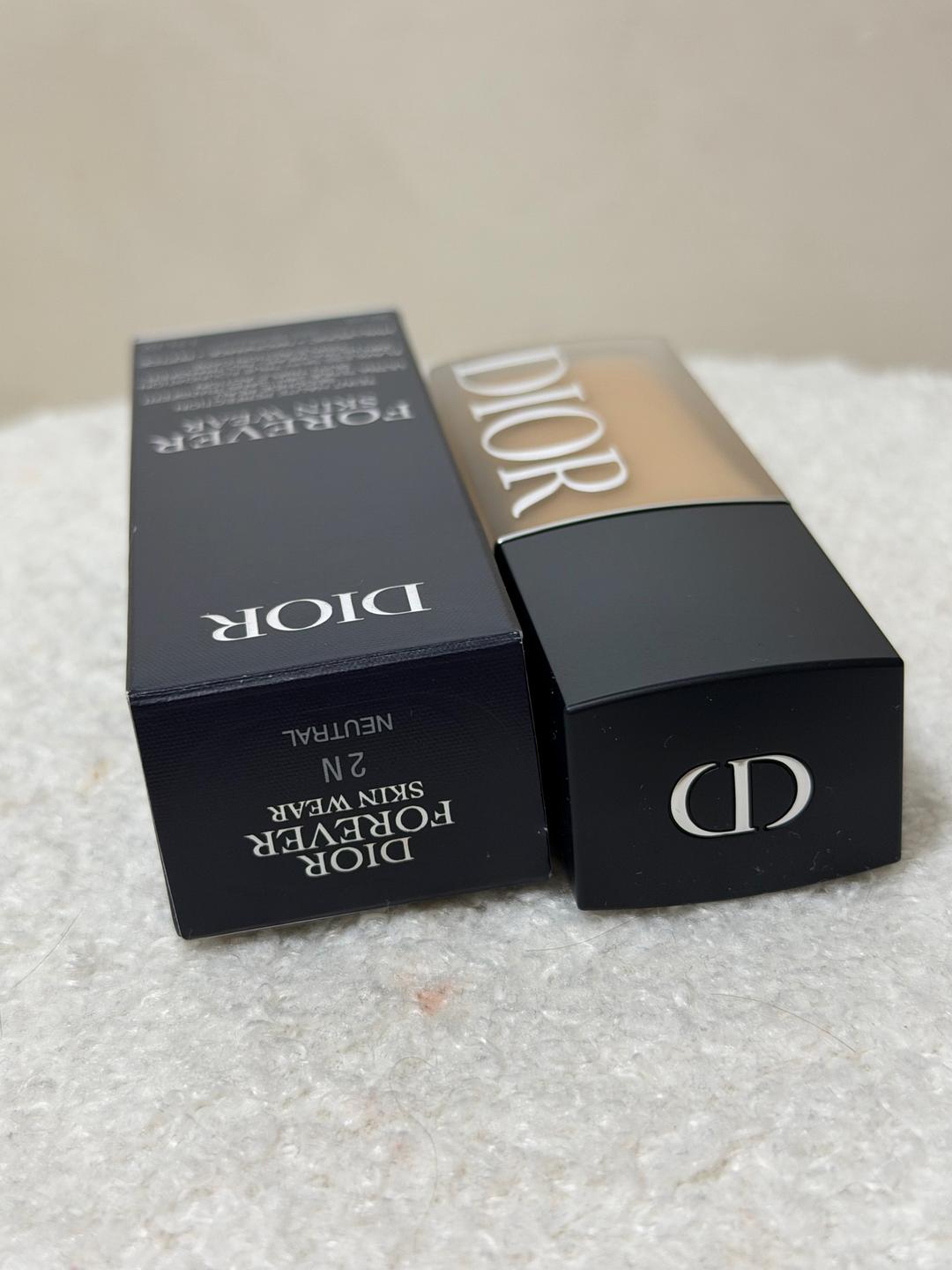 Dior Dior Forever Skin Wear тональный крем — фото 2