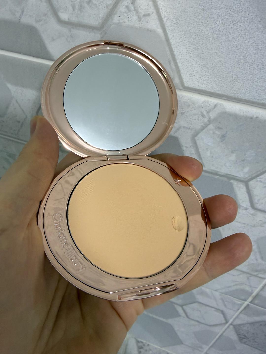 Charlotte Tilbury Пудра Charlotte Tilbury Airbrush Flawless Finish — фото 2