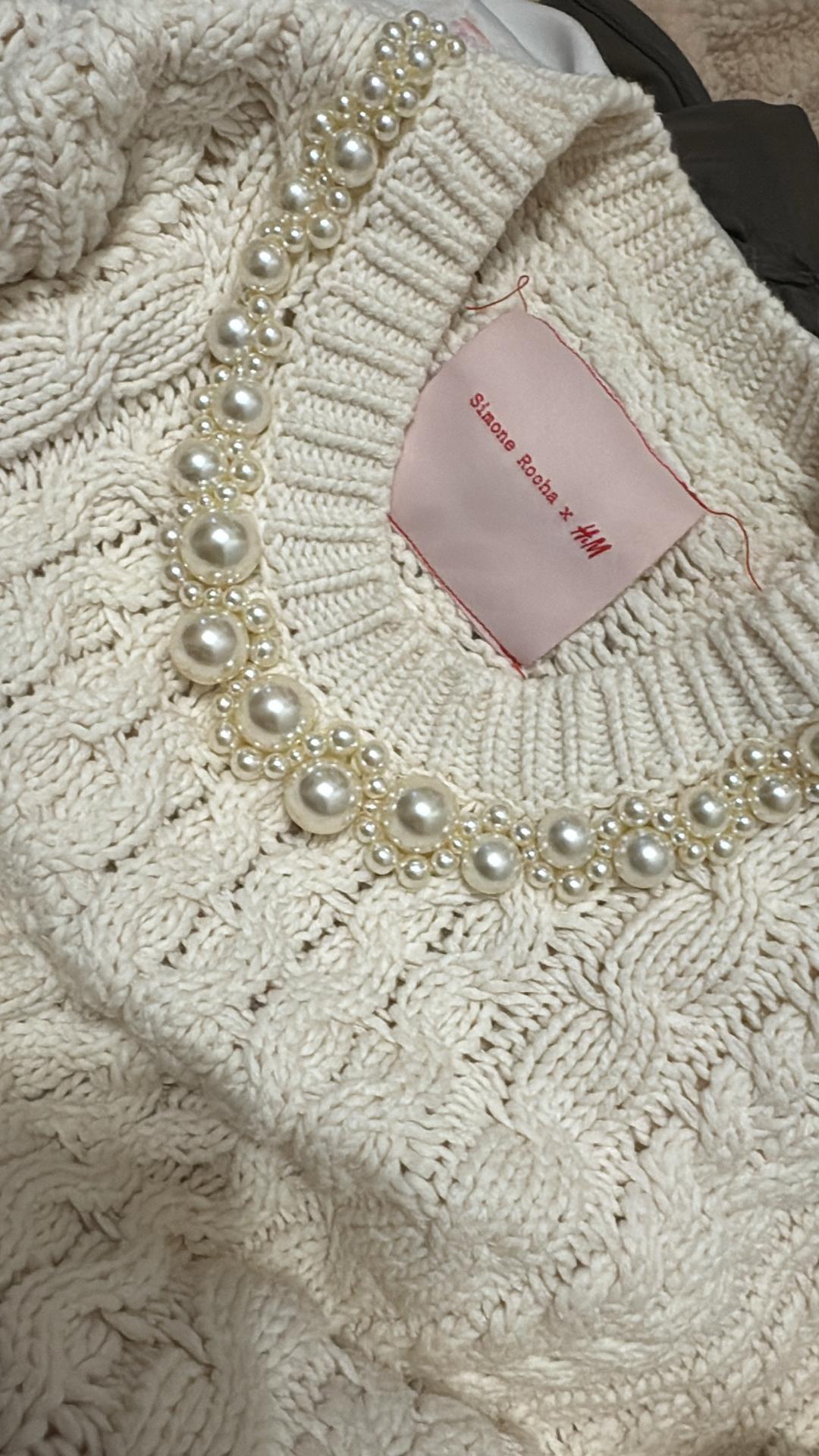 H&M Свитер с жемчугом — фото 2