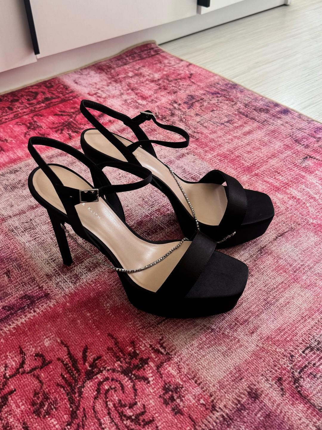 Charles & Keith Босоножки Charles&Keith — фото 2