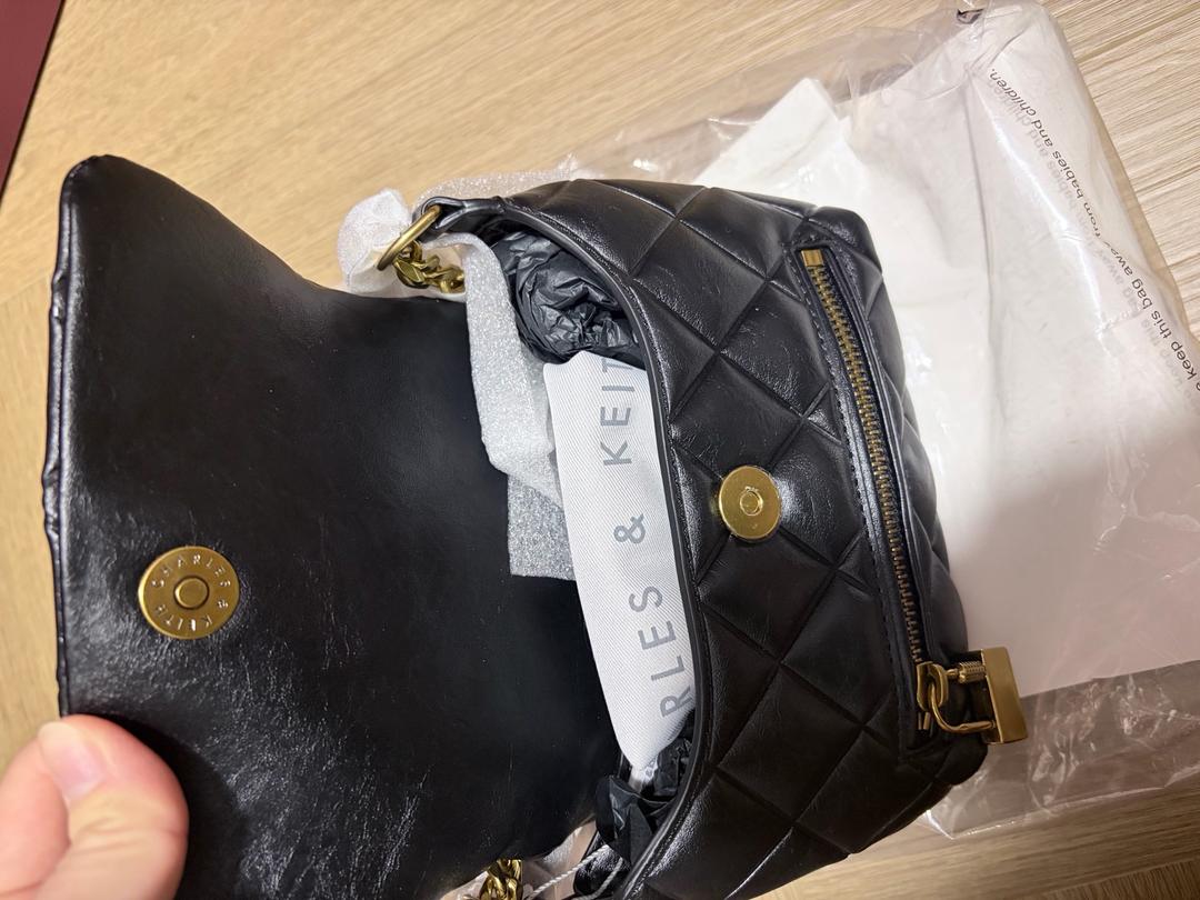 Charles & Keith Charles & Keith черная сумочка — фото 2