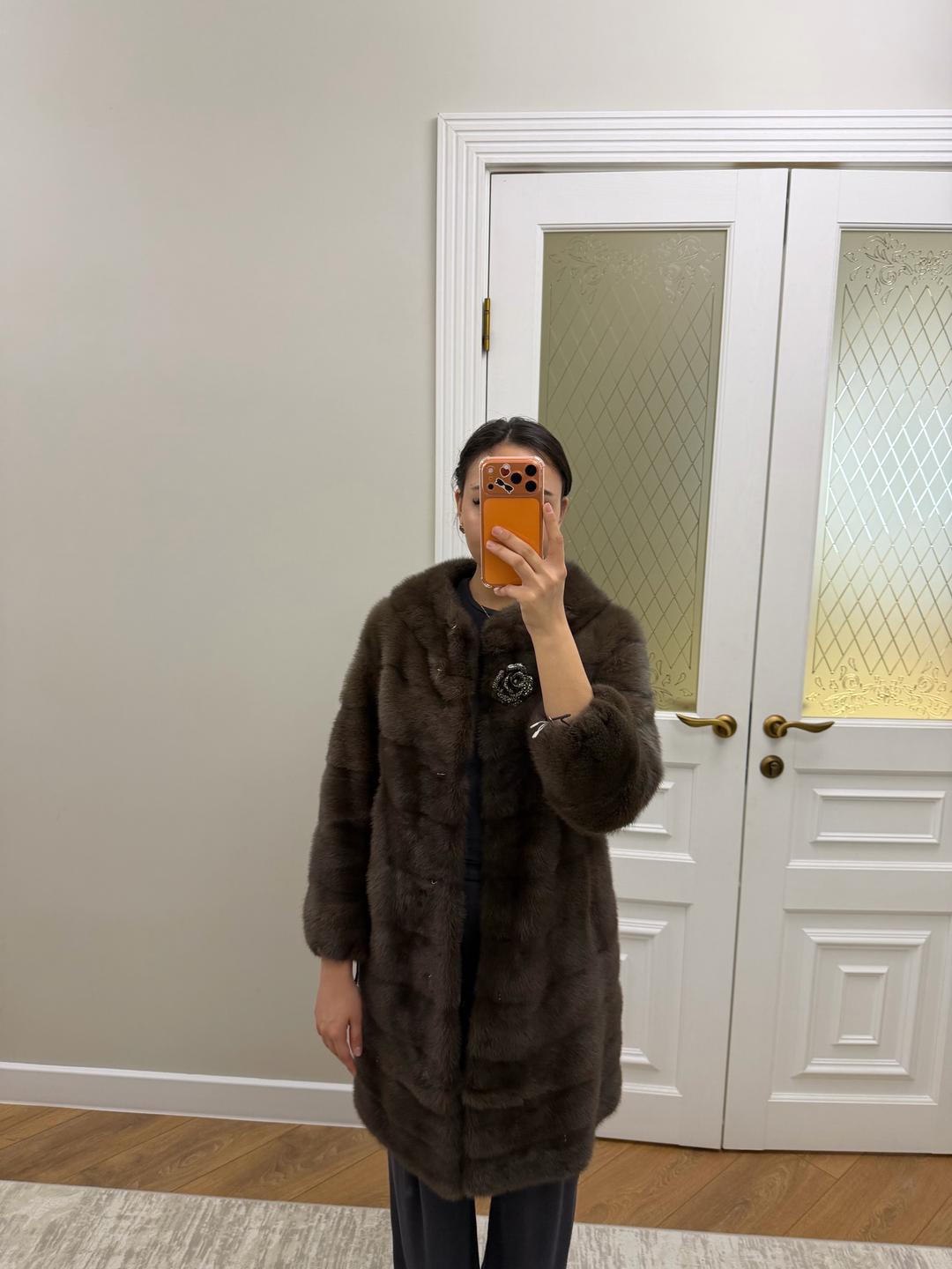 amo furs Норковая шуба — фото 2