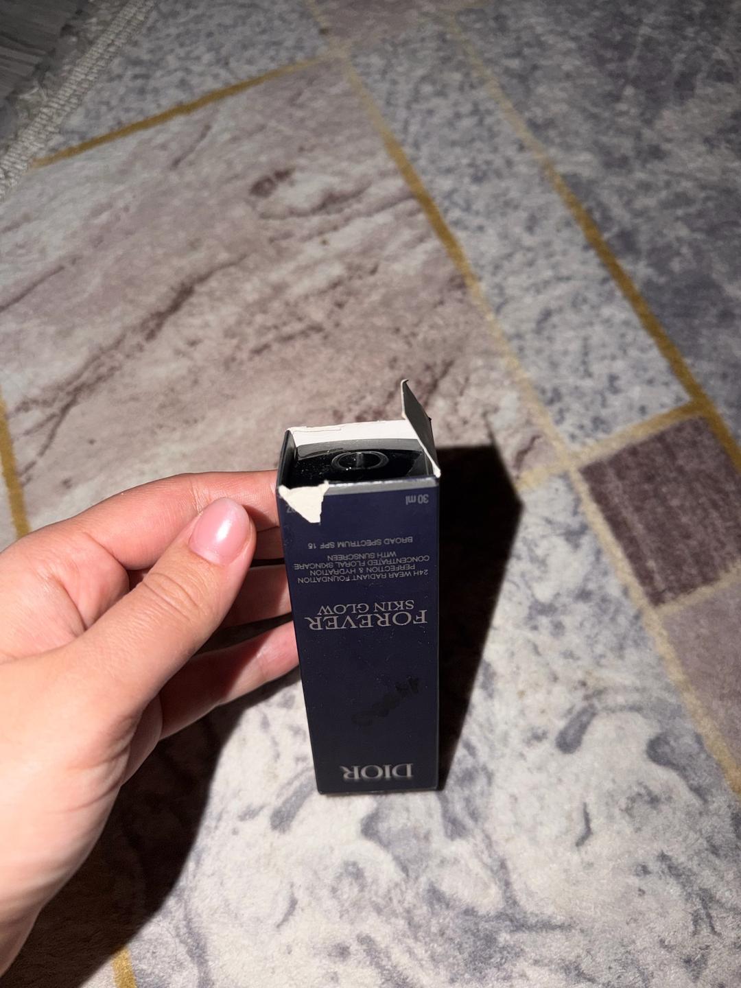 Dior Тональный крем Dior Forever Skin Glow — фото 2