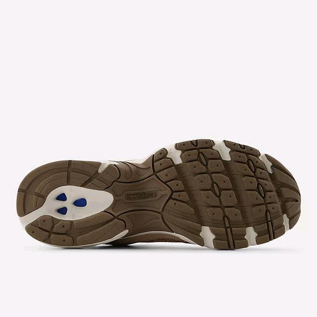 New Balance Новые оригинальные кроссовки New Balance 530 (Бежевые / Размер 37) — фото 2
