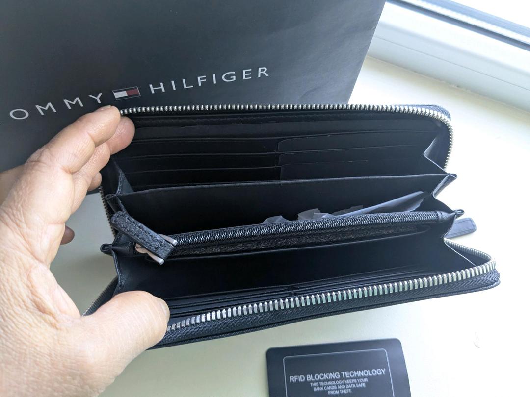 Tommy Hilfiger Кошелёк новый Tommy Hilfiger — фото 2