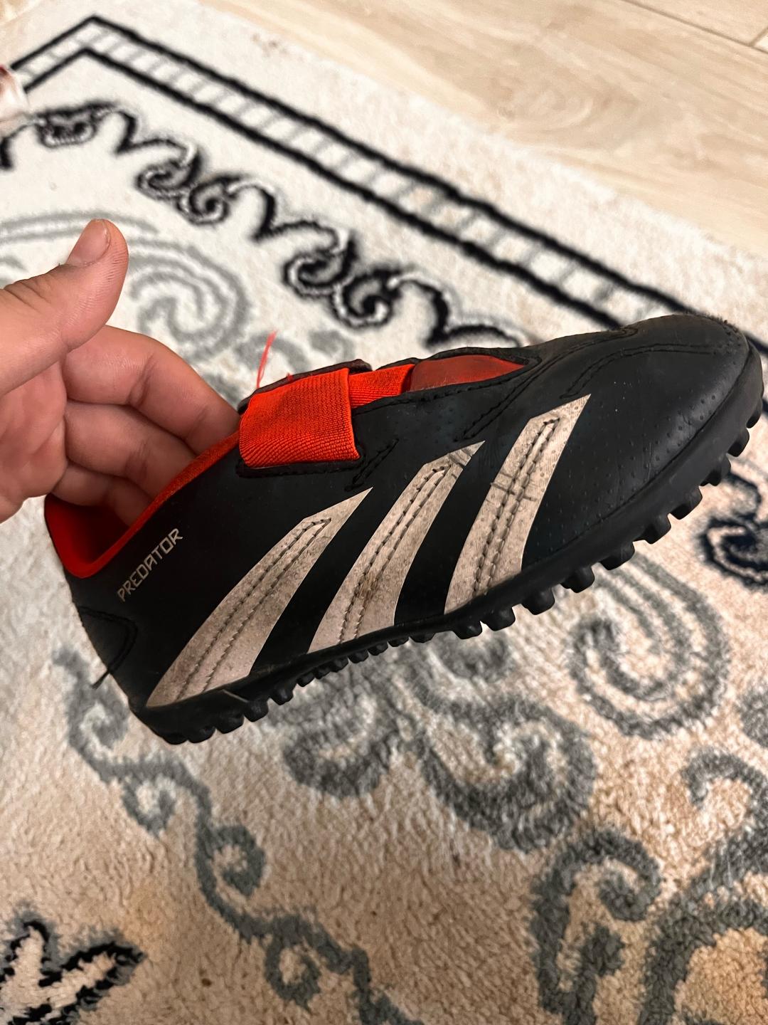 Adidas Сороконожки адилас оригинал 28 — фото 2