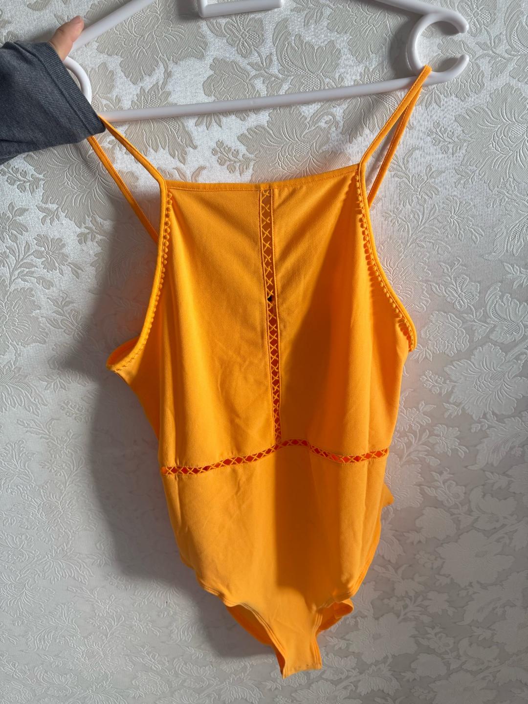H&M Красивое летнее боди — фото 2