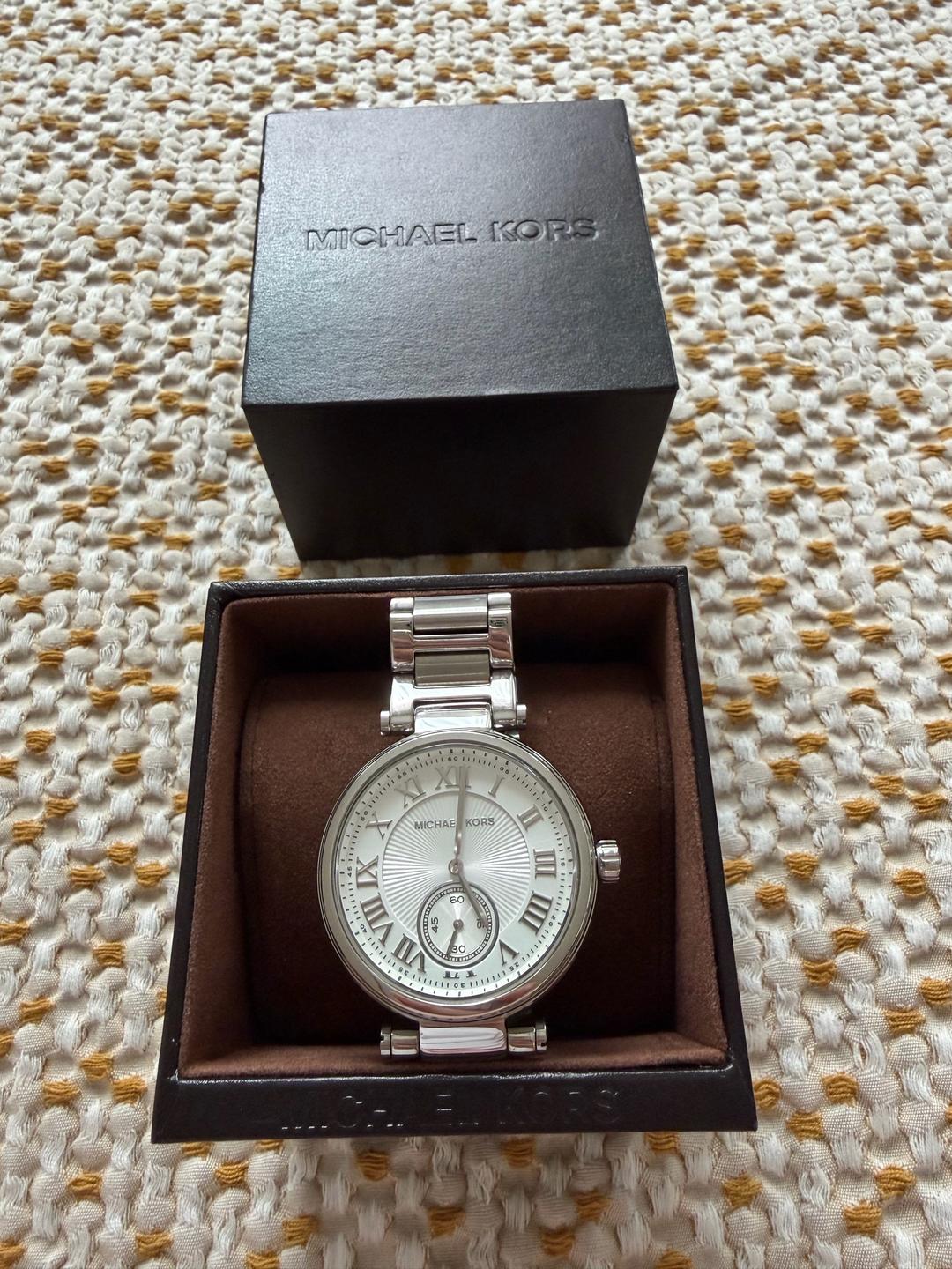 Michael Kors Оригинальные женские часы Michael Kors Channing (Серебро) — фото 2