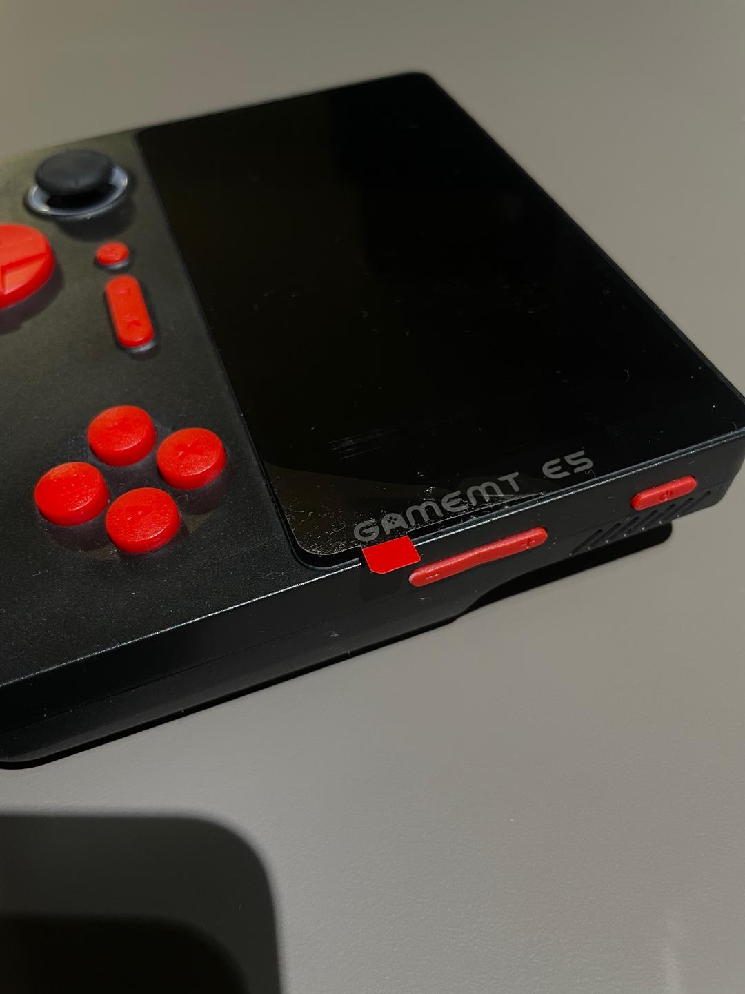 GAMEMT Портативная игровая консоль — фото 2
