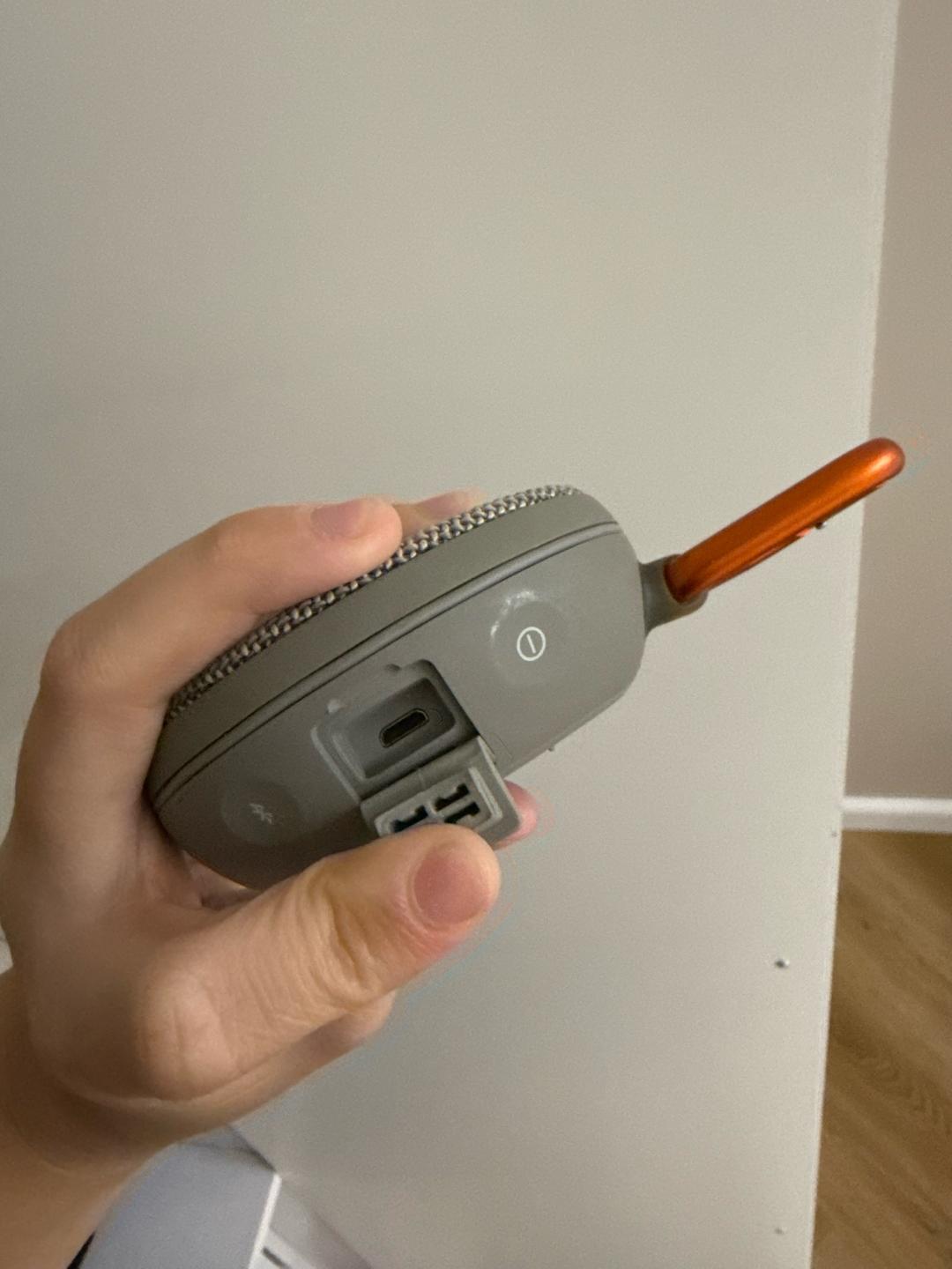 JBL Портативная колонка JBL — фото 2