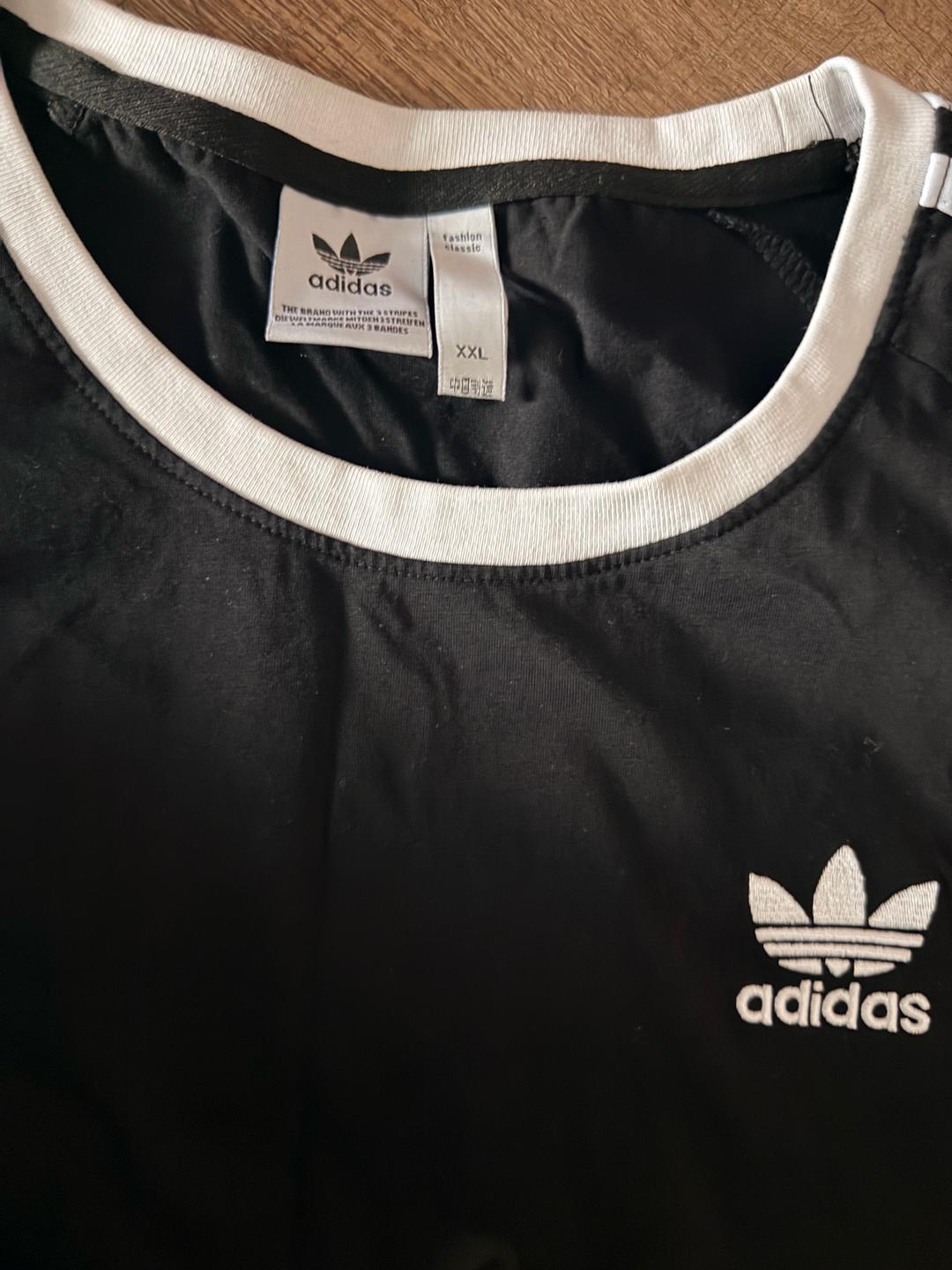 Adidas Футболка Adidas — фото 2