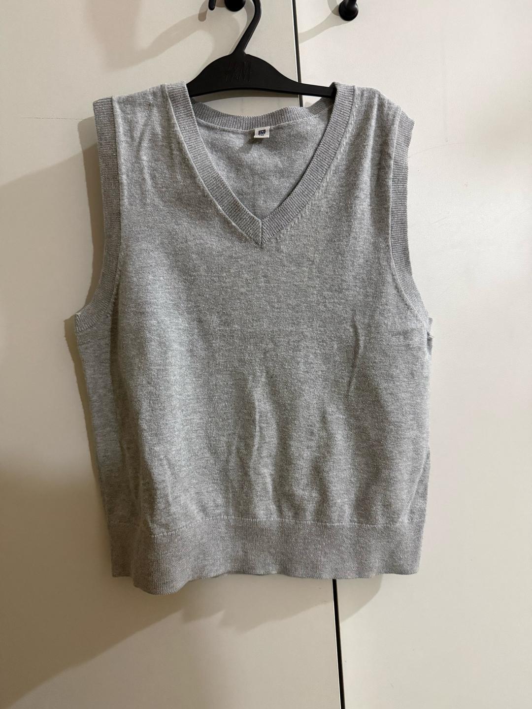 Uniqlo UNIQLO жилет детский — фото 2