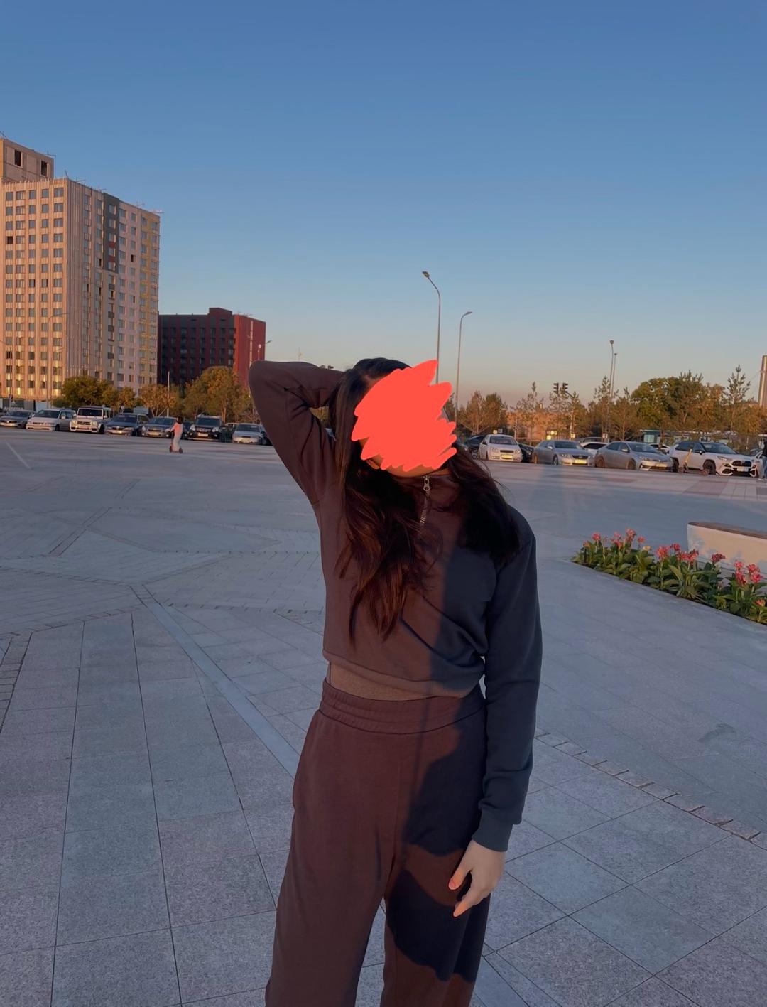 Uzhe Vyhozhu Свитшот Half-Zip графитового цвета — фото 2