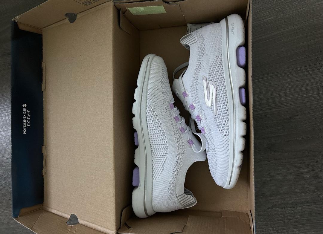 Skechers женские кроссовки Skechers GoWalk 5 — фото 2