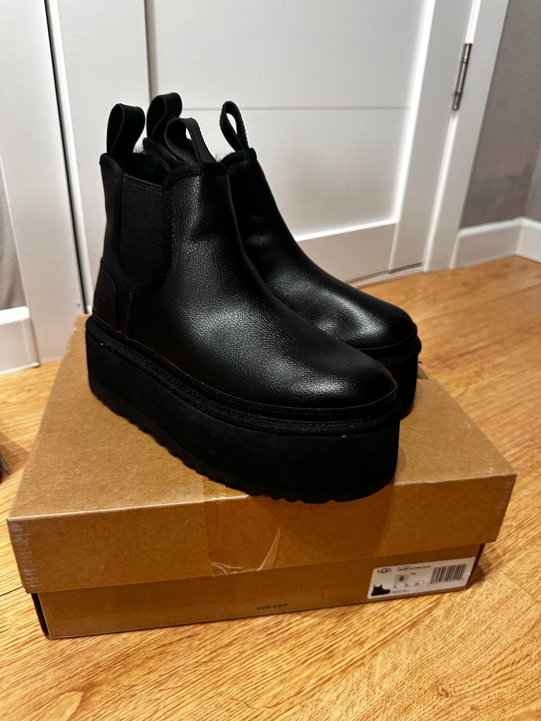 UGG Ботинки UGG — фото 2