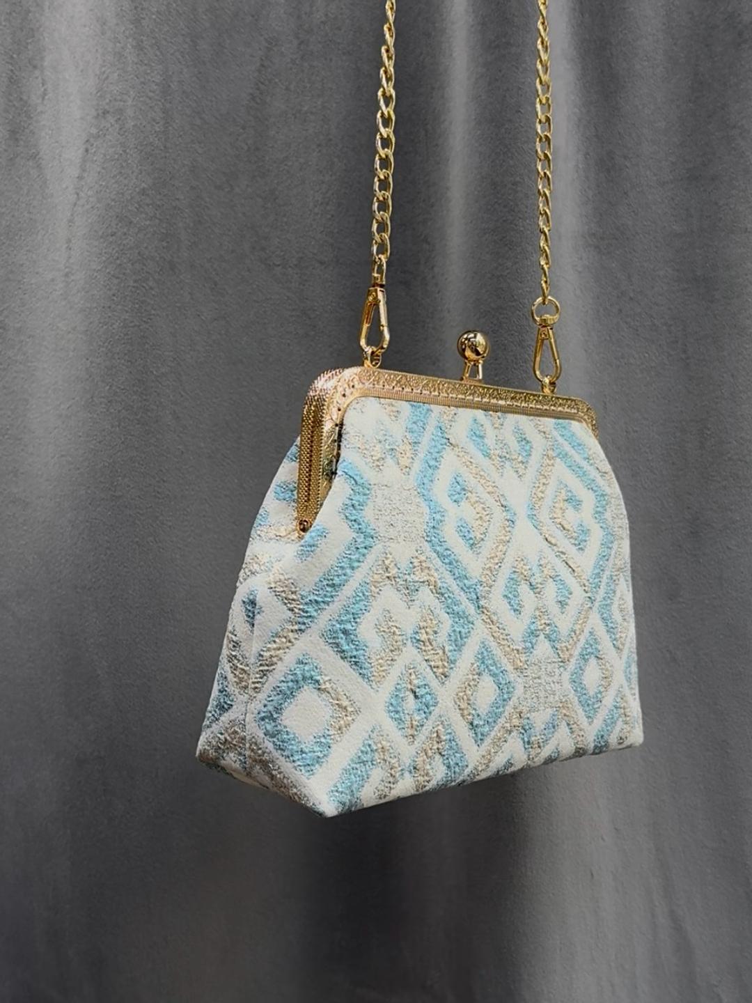Handmade (ручная работа) Женская сумка-клатч с узором — фото 2