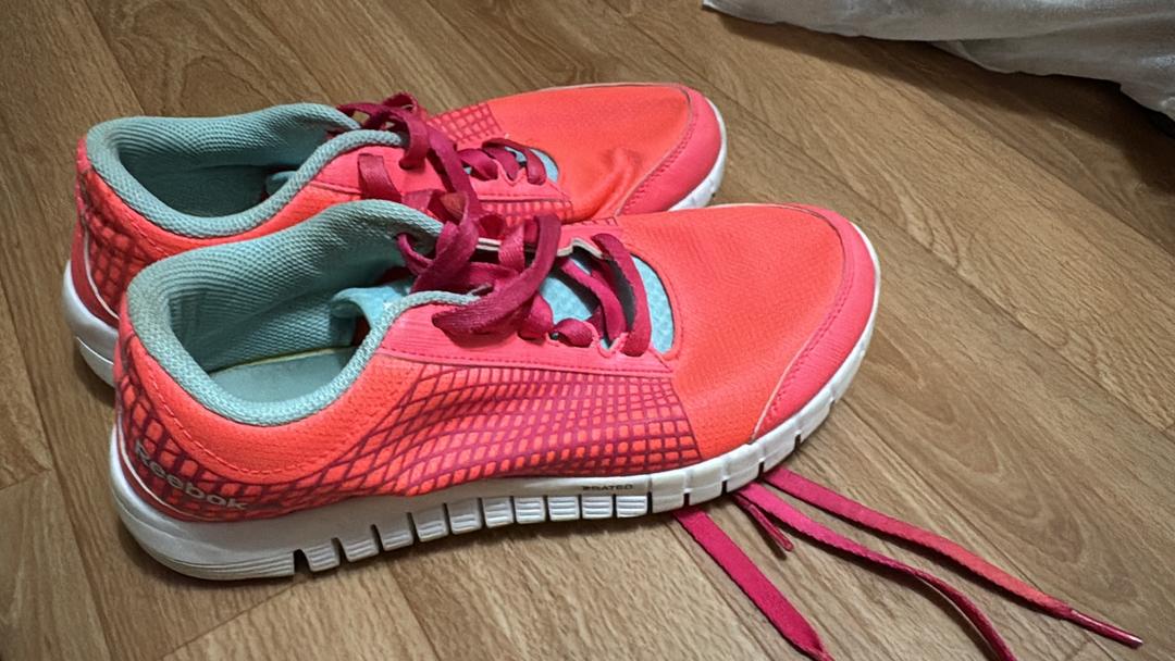 Reebok Продам кроссовки reebok — фото 2