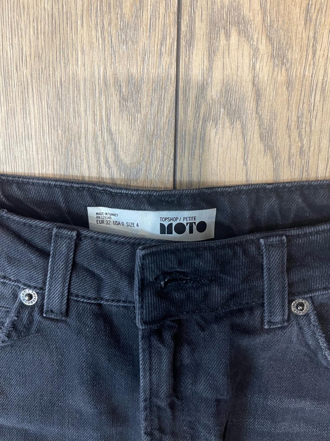 Topshop Чёрная джинсовая юбка Topshop — фото 2