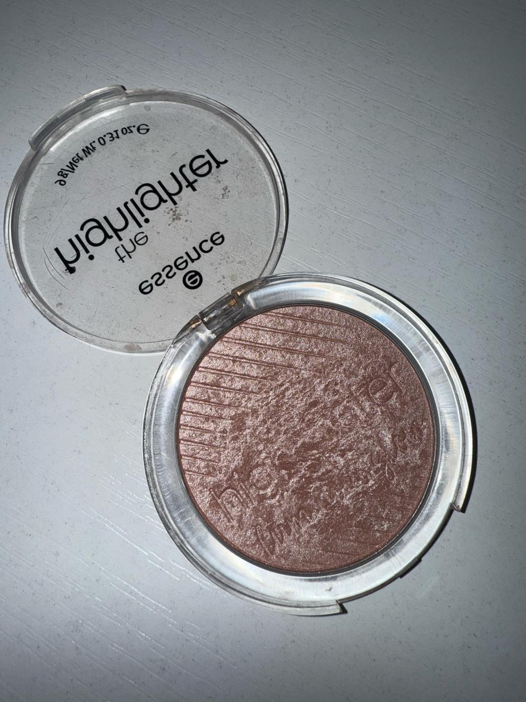 Essence Хайлайтер essence the highlighter — фото 2