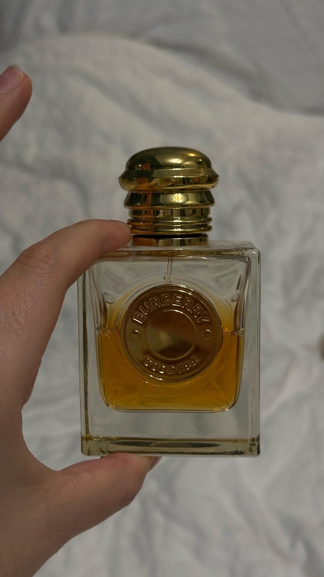 Burberry Burberry Goddess Eau de Parfum — Оригинал (остаток ~33/50 мл) — фото 2