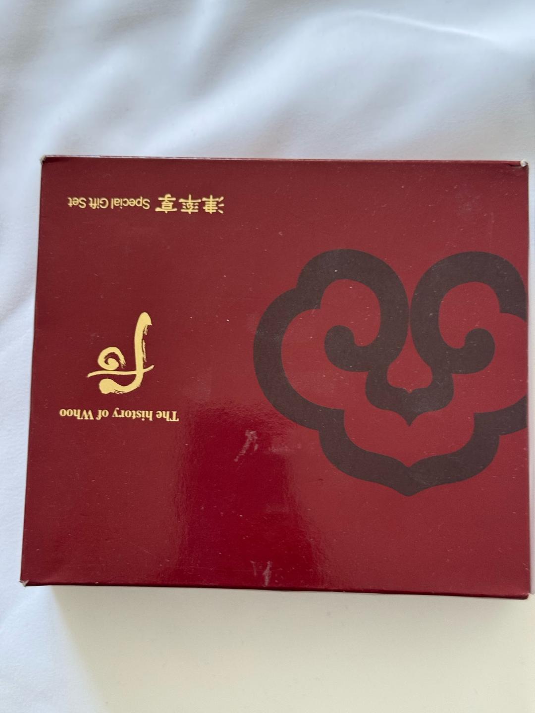 WHO.A.U Набор косметики The history of Whoo Jinyulhyang Special Gift Set — фото 2