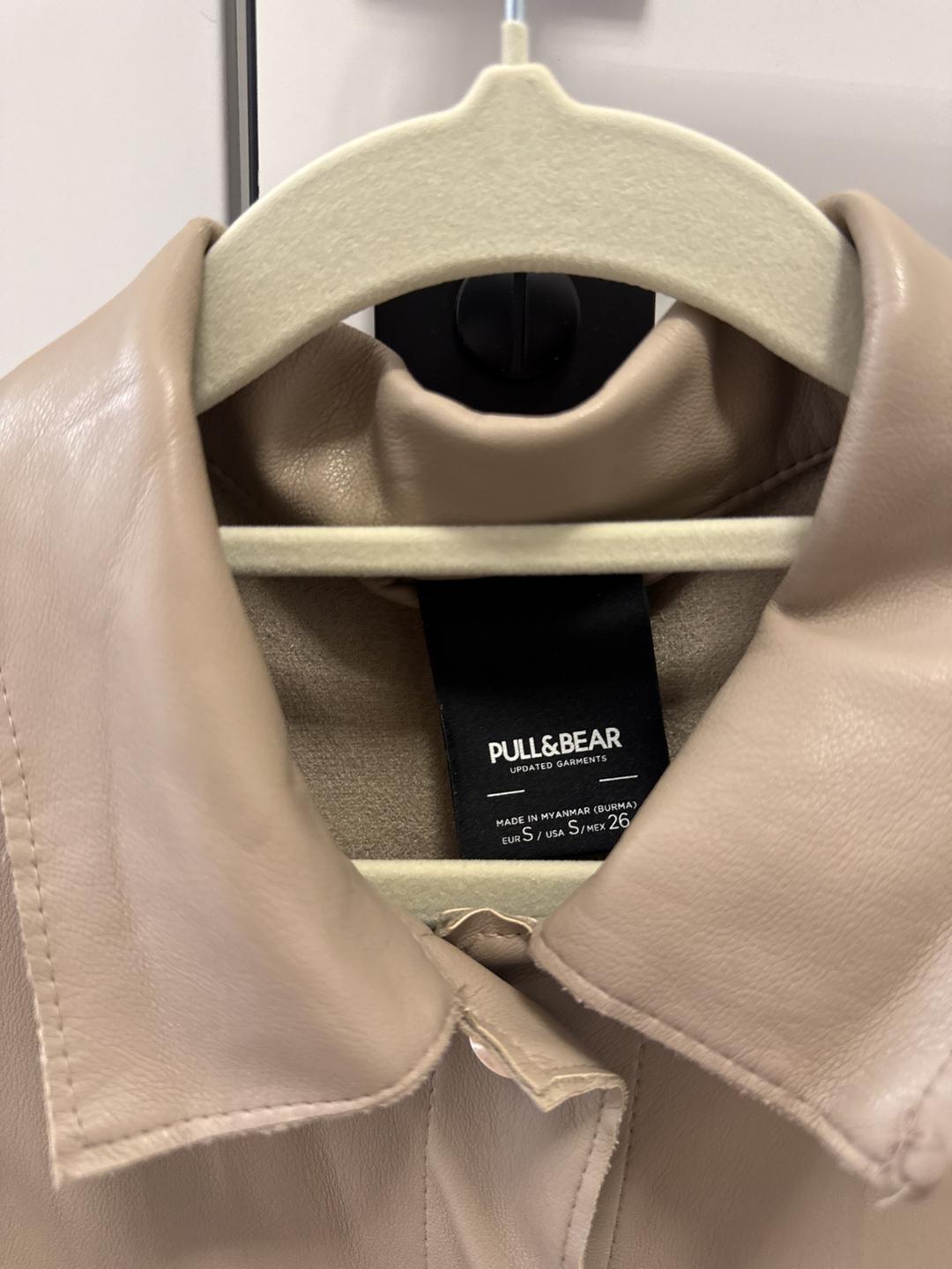 Pull & Bear Рубашка из экокожи Pull&Bear — фото 2