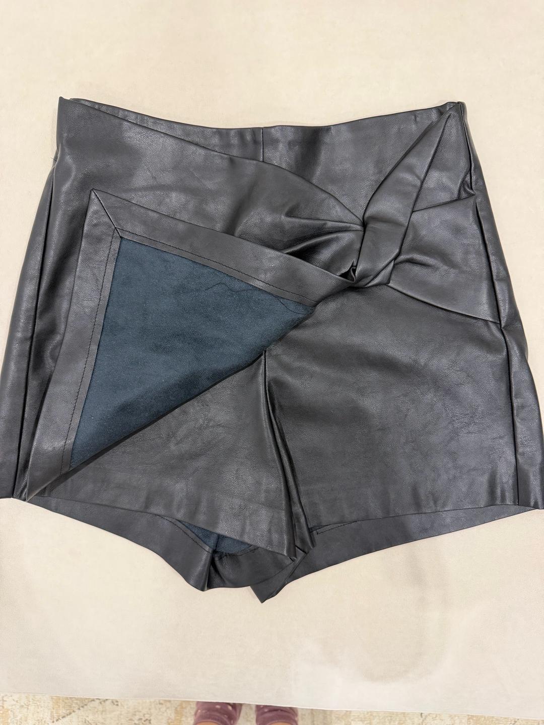 Zara Кожаные шорты Zara — фото 2