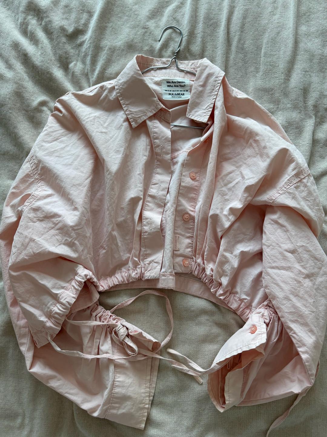 Pull & Bear Рубашка Pull&Bear укороченная с завязками — фото 2