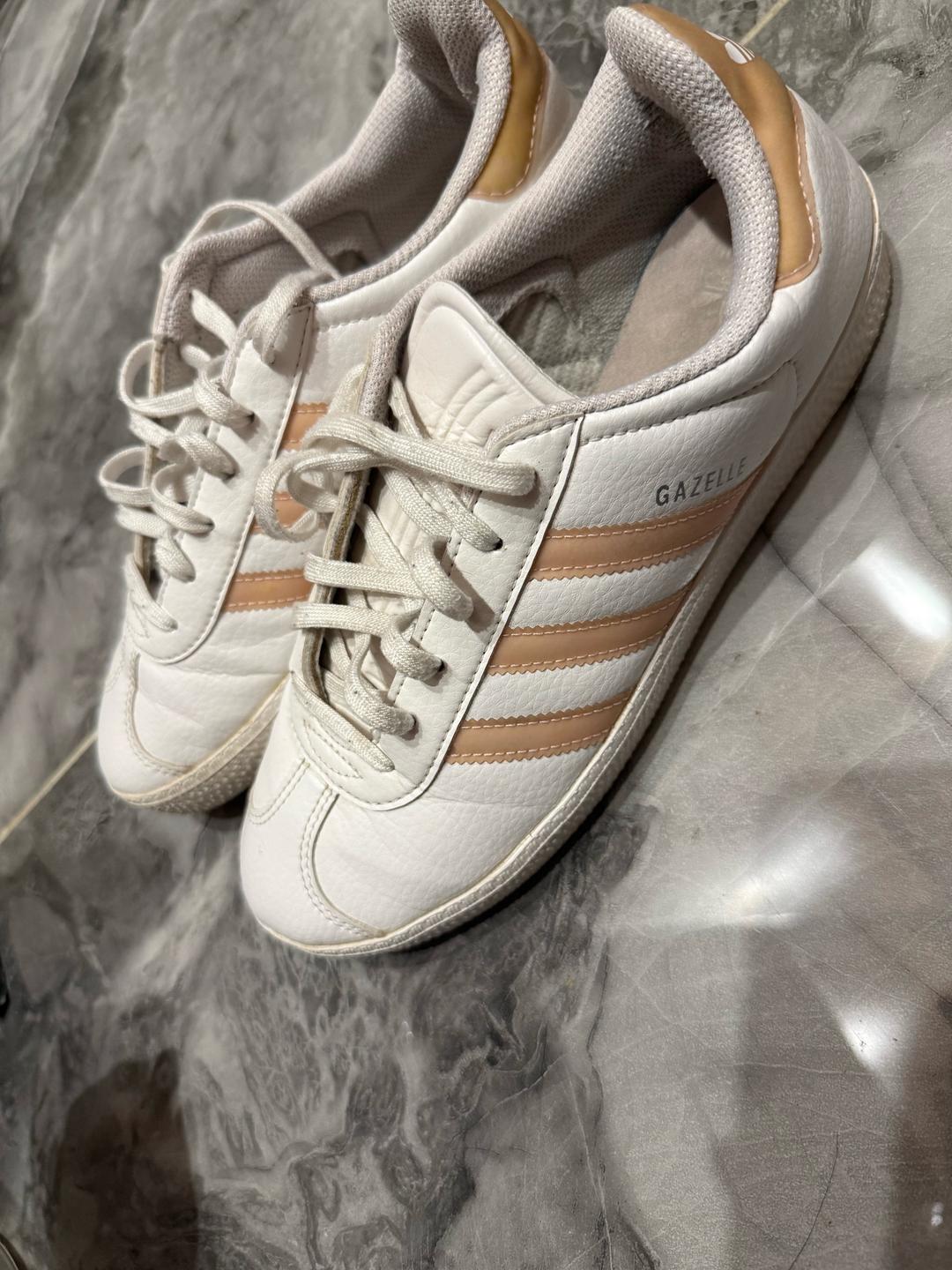 Adidas Adidas Gazelle, оригинал, размер 38Кроссовки Adidas Gazelle — оригинал — фото 2