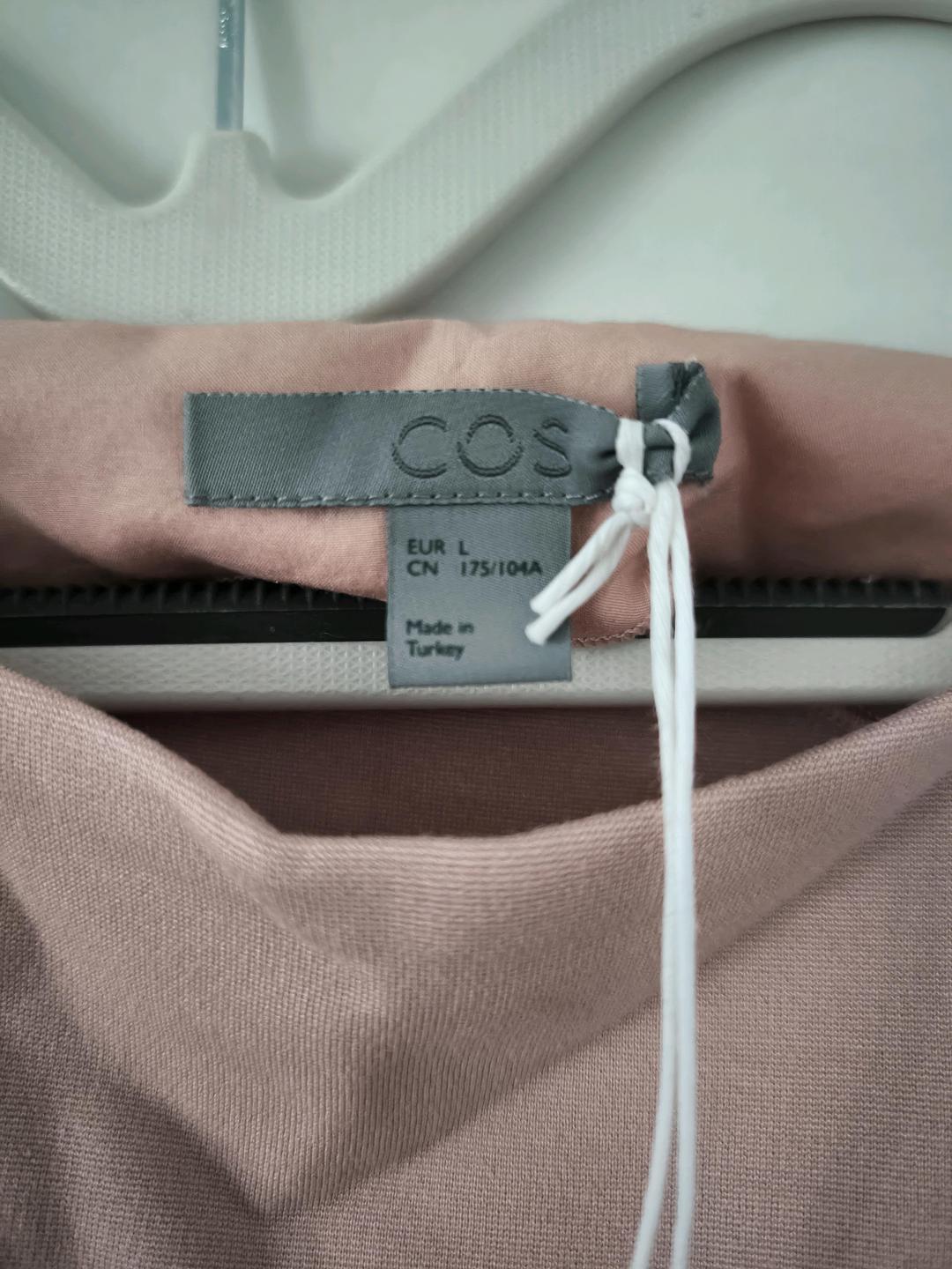 COS Продается абсолютно новое платье COS цвета пыльной розы — фото 2