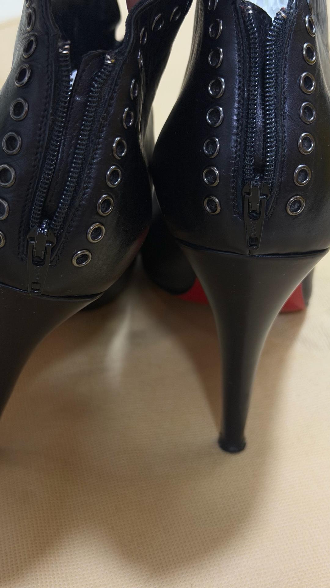 Christian Louboutin Ботильоны Christian Louboutin — фото 2