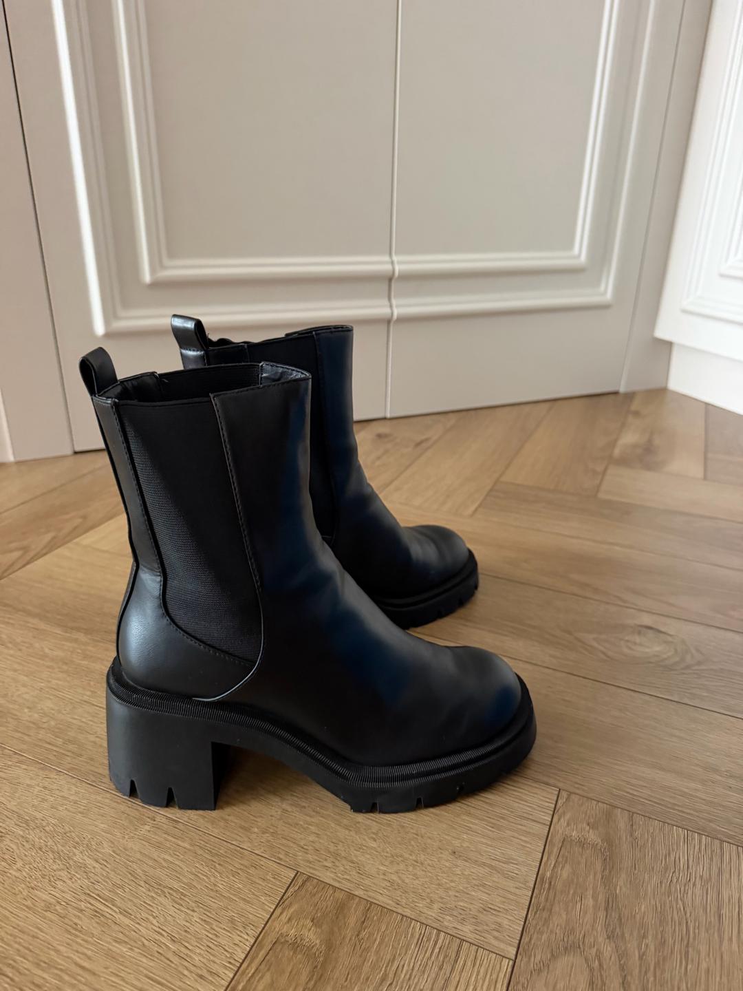 Zara Женские ботинки челси на платформе — фото 2