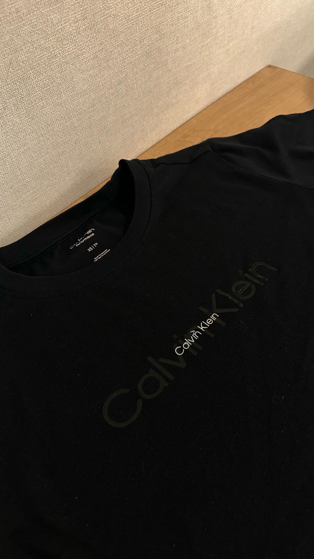 Calvin Klein Футболка Calvin Klein — фото 2